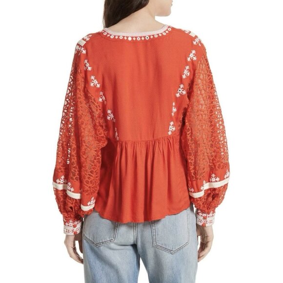 Free People Blouse boogie all night Size XS Crop top Embroidery Lace Red V Neck - Picture 2 of 16